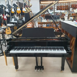 야마하 그랜드 피아노 G3 1986